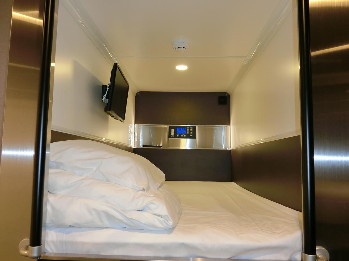 Capsule Hotel Valie Ebisucho 大阪 外观 照片